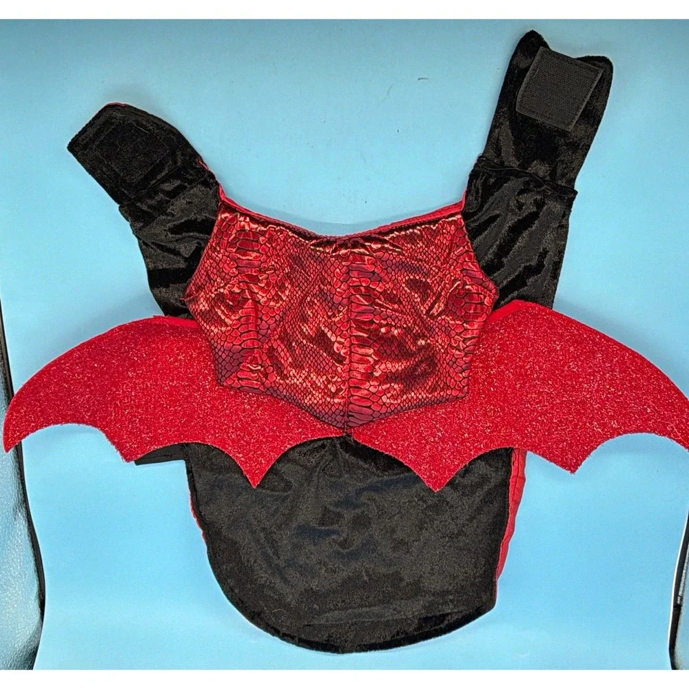 Vibrant Life Halloween Dog Vampire Costume Cape Cloak Size Medium M 20-50 lbs